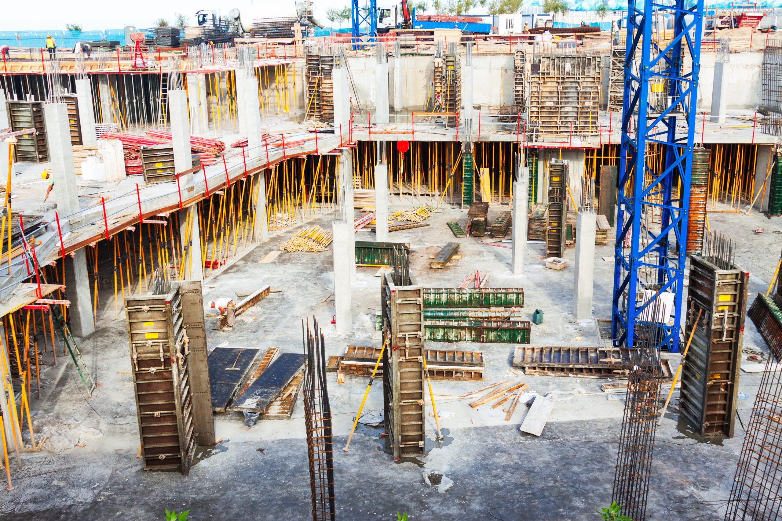 building concrete house